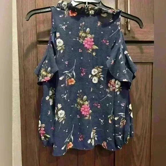 Navy Floral Cold Shoulder Long Sleeve Blouse - Picture 4 of 4